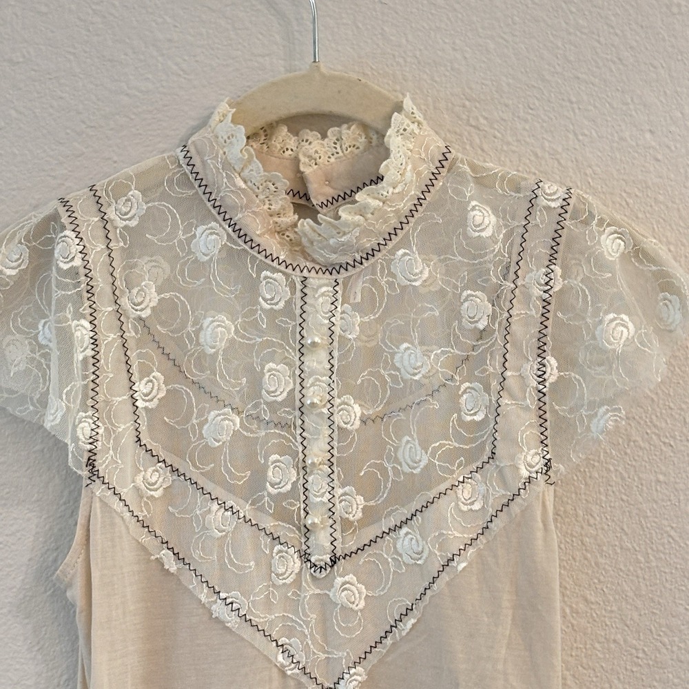 Free People 2007 Lace Yoke Tunic Top Size S Boho Romantic Victorian Lace NEW - Picture 5 of 12